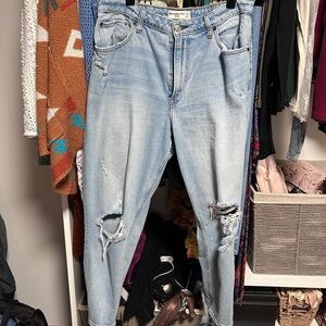 Abercrombie The mom high rise